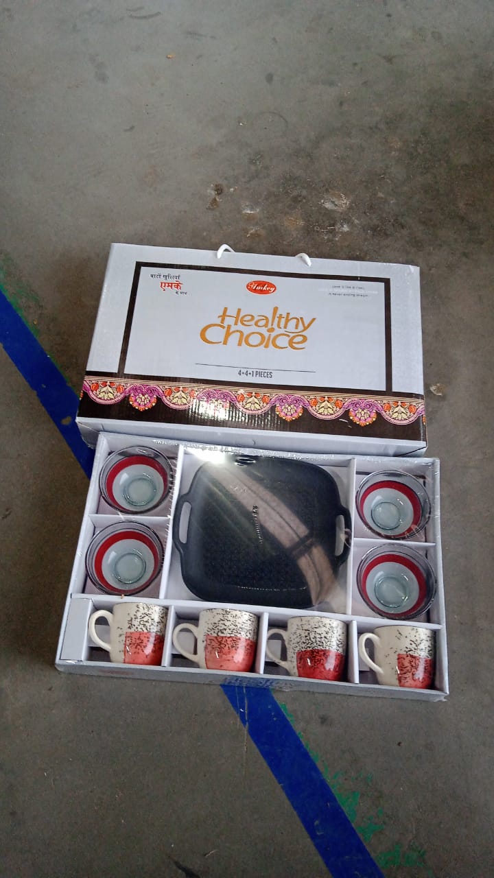 Healthy Choice Set Of 4pc Ceramic Cup And 4pc Glass Bowl With Plastic Plate (9 Pcs Set) Healthy Choice Set Of 4pc Ceramic Cup And 4pc Glass Bowl With Plastic Plate (9 Pcs Set)